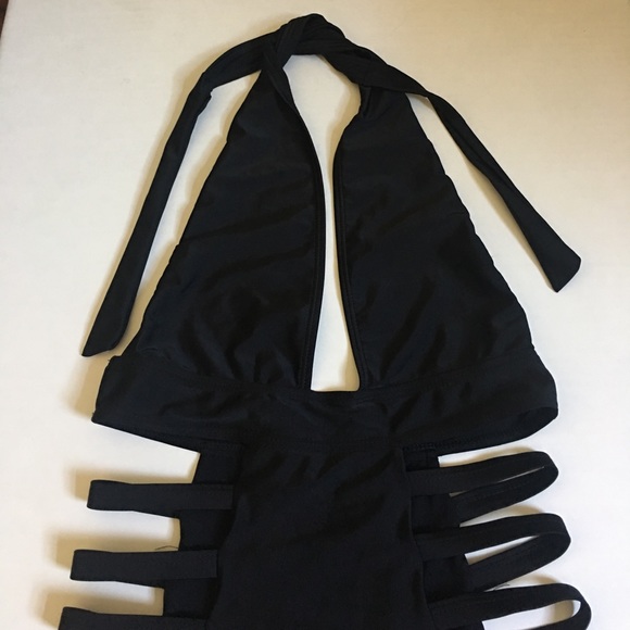 💦[SOLD SOLD] 💦One Piece Strappy Halter to - Picture 4 of 6