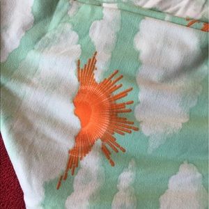 *Reduced Price* NWOT LuLaRoe Sunrise TC leggings