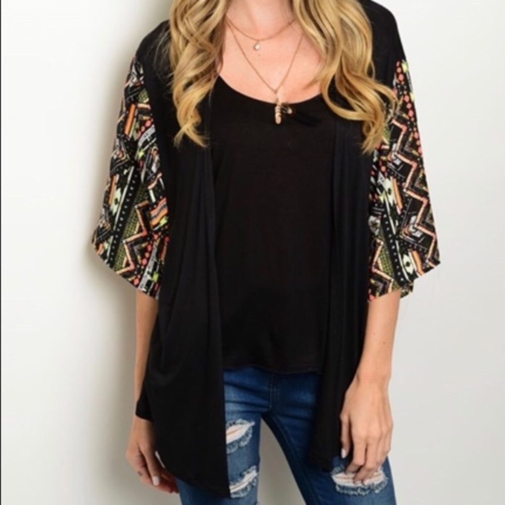 Tribal sleeve kimono