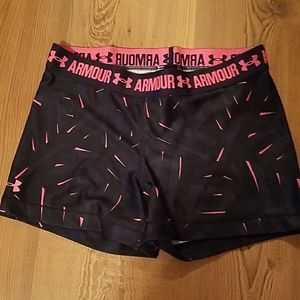 UNDER ARMOUR shorts
