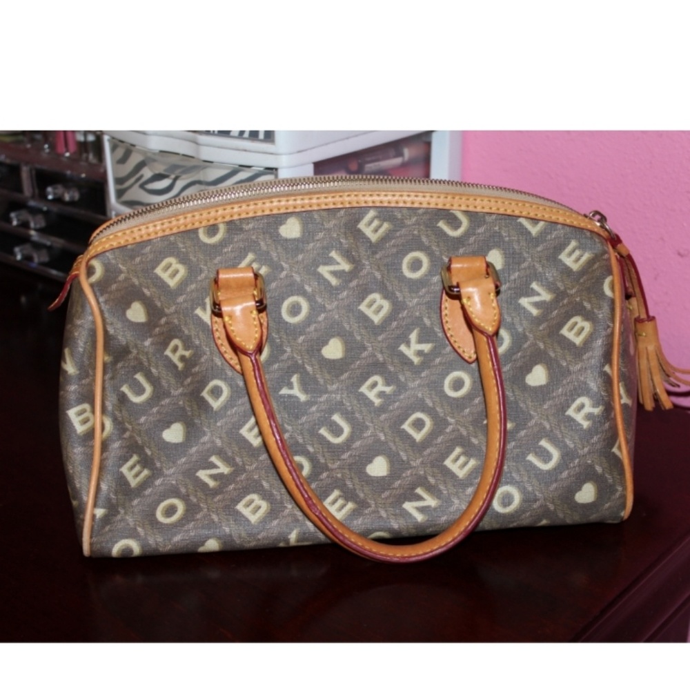 Dooney & Bourke Purse