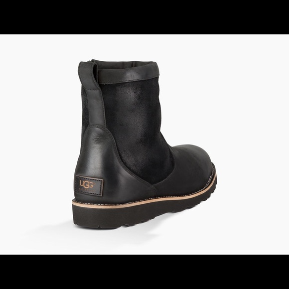 Black Mens Waterproof Uggs main image 4
