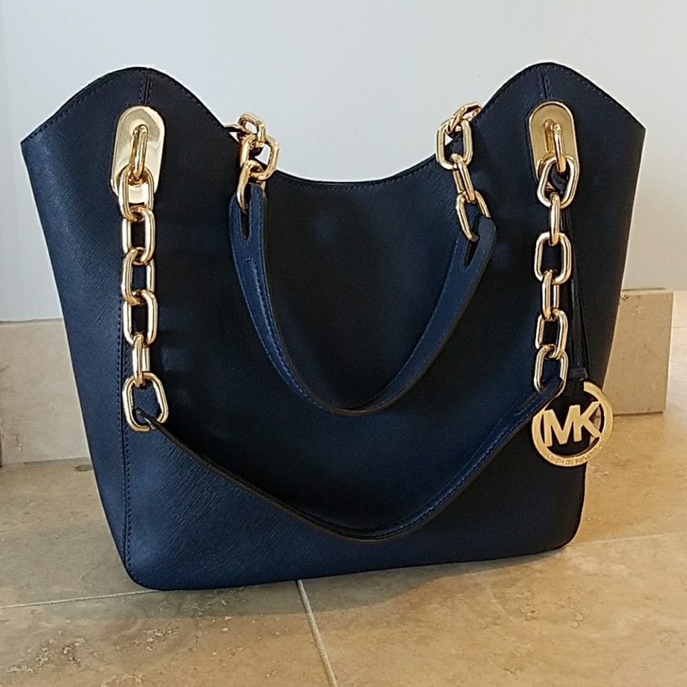 Michael Kors navy bag