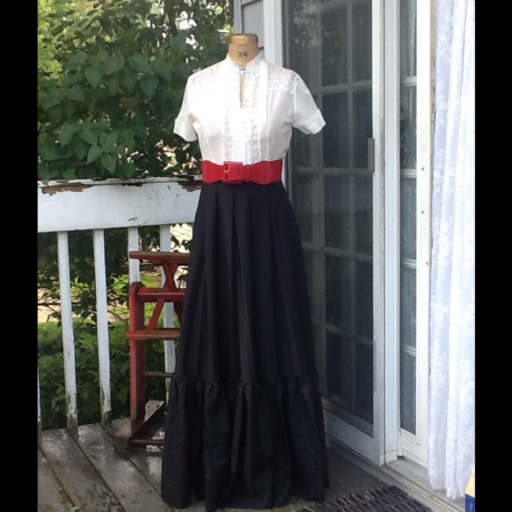 VTG Peasant Boho Festival Full Swing Maxi Skirt