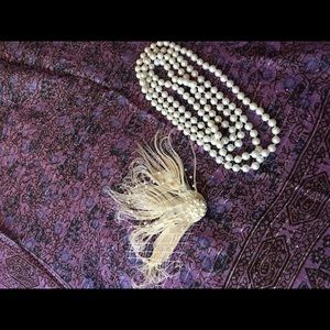 Great Gatsby Feather hair piece and necklace