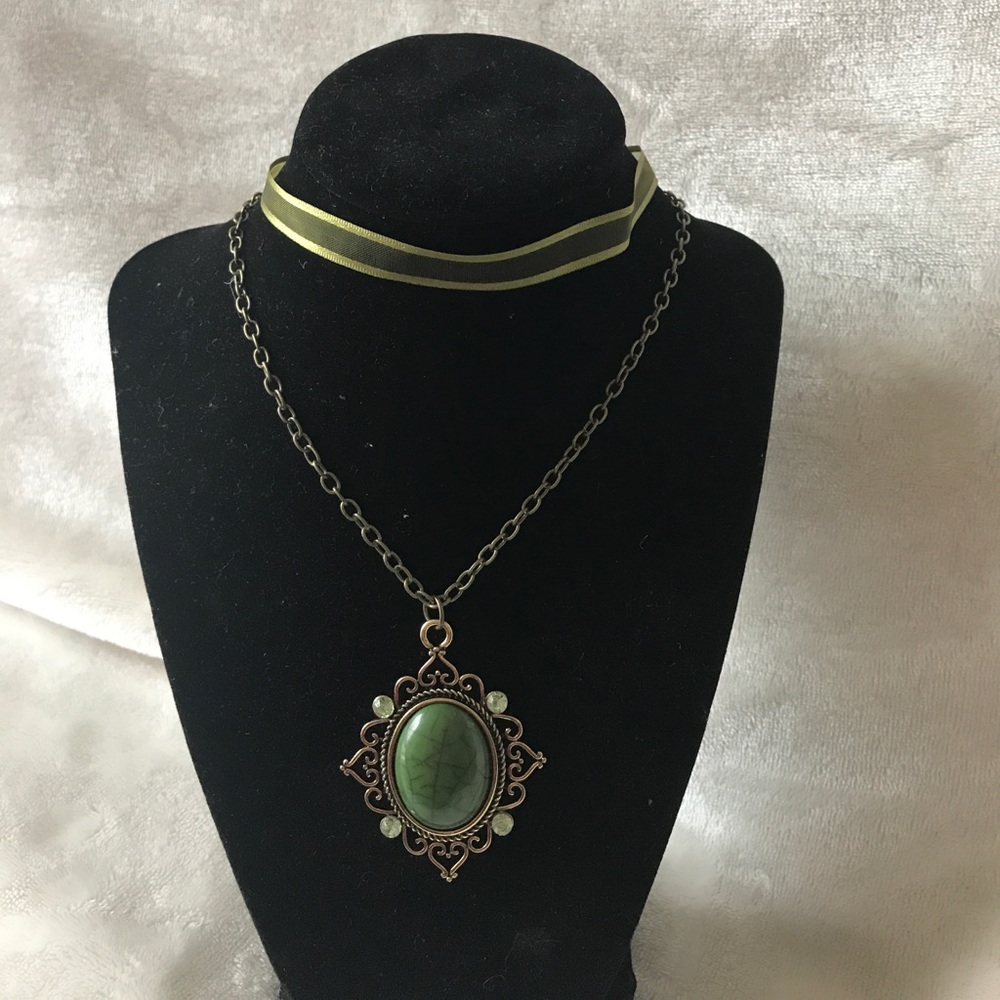 Double chain necklace