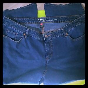 Jean Capri By APT 9 SIZE 18W
