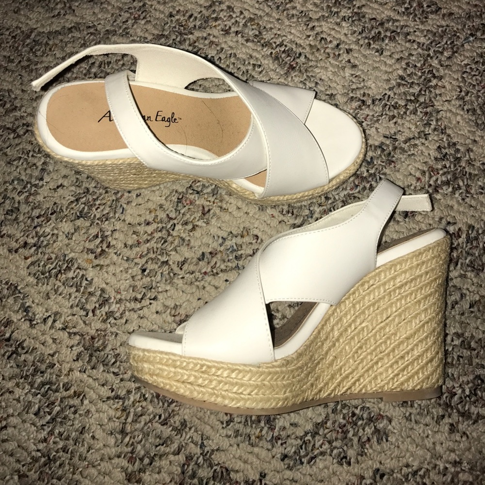 White wedges