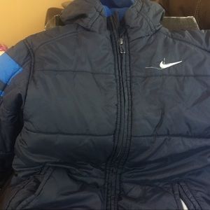 Nike jacket size 7 blue in color used