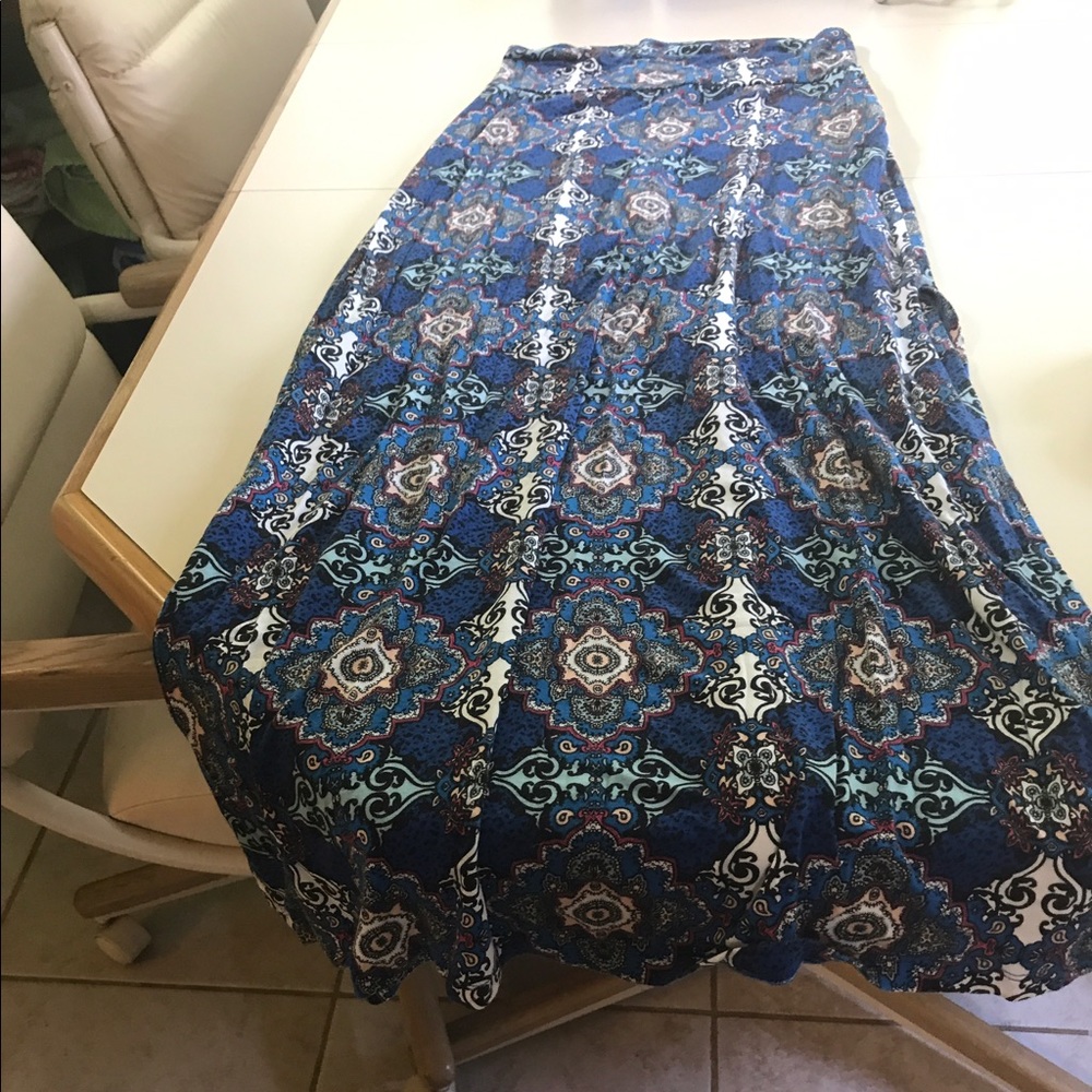 Small long skirt