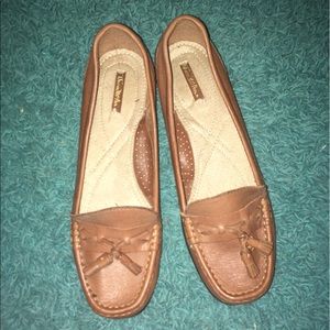 Thom McAn loafers