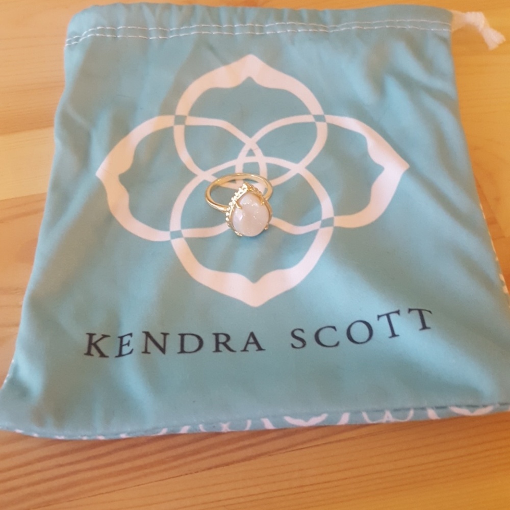 Kendra Scott Daisy Ring - Druzy, size 6