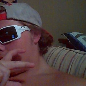 Meet your Posher, Damon