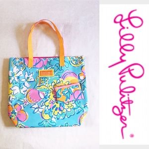 Lilly Pulitzer for Estée Lauder Go Anywhere Tote