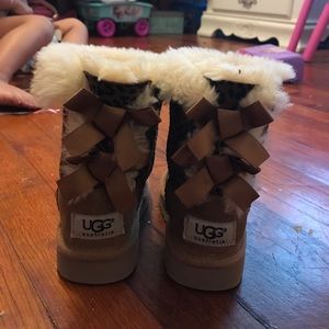 UGG Bailey