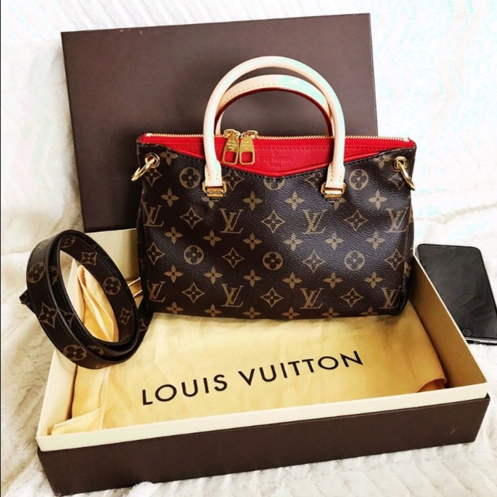 Louis Vuitton PALLAS BB