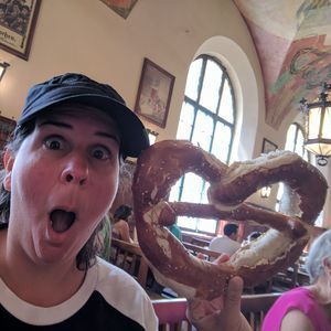 Meet your Posher, Jackie