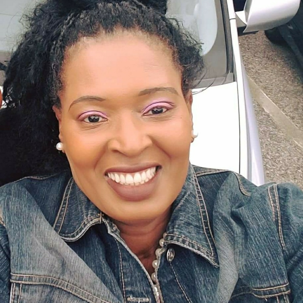 Meet your Posher, Teresa