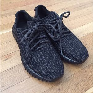 Yeezy boost 350 pirate black