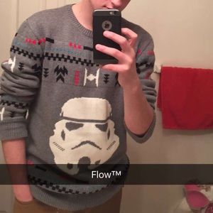 Star Wars pull over sweater