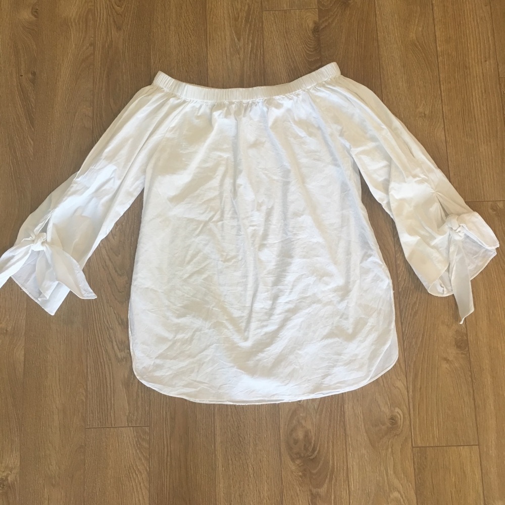 Walter Baker White Off The Shoulder Top
