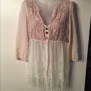 Stunning Gimmicks Top