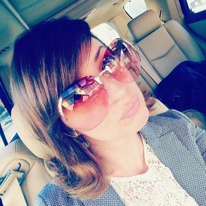Amy Sunnies