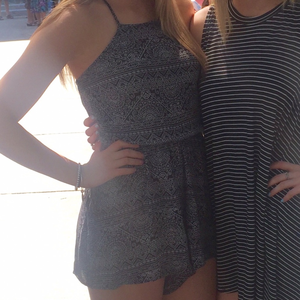 PacSun romper