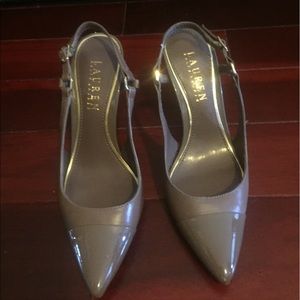 Ralph Lauren pumps 👠
