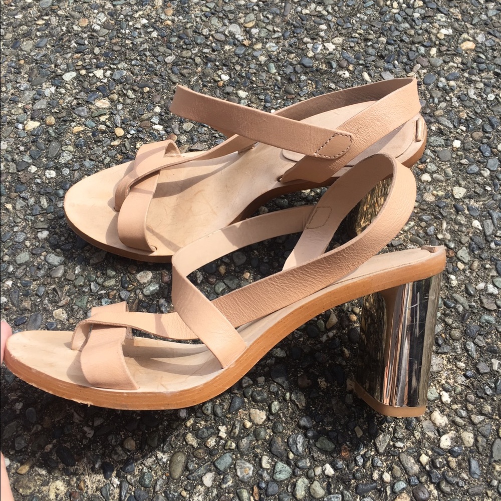 Nude strappy sandal heels from Zara