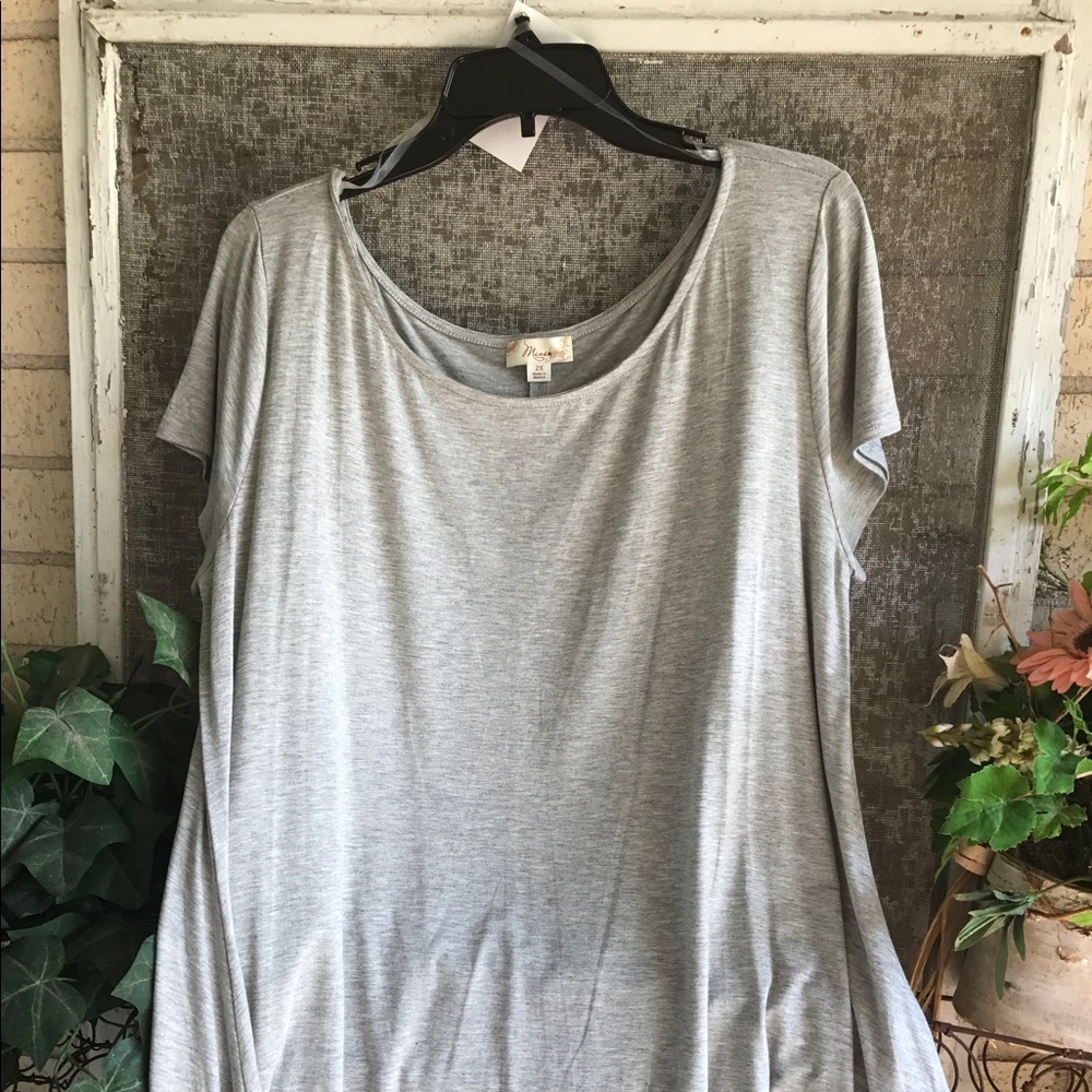 Shirt gray