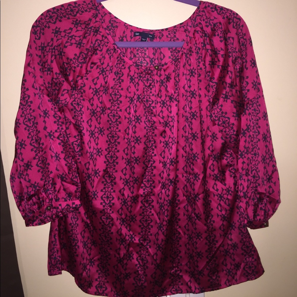 3/4 Sleeve, silky Gap top - L