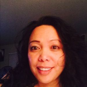 Meet your Posher, Cecilia