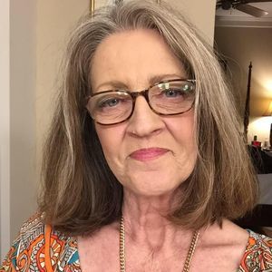 Meet your Posher, Paula