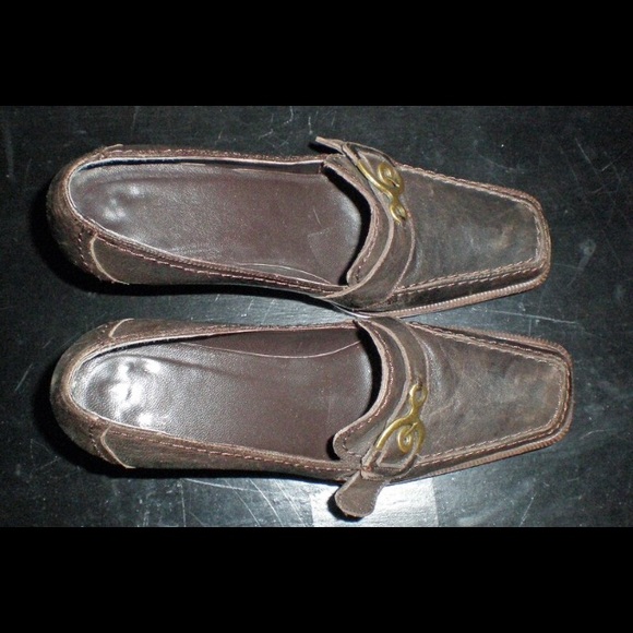 Leather granny style heels size 5 - Picture 2 of 5