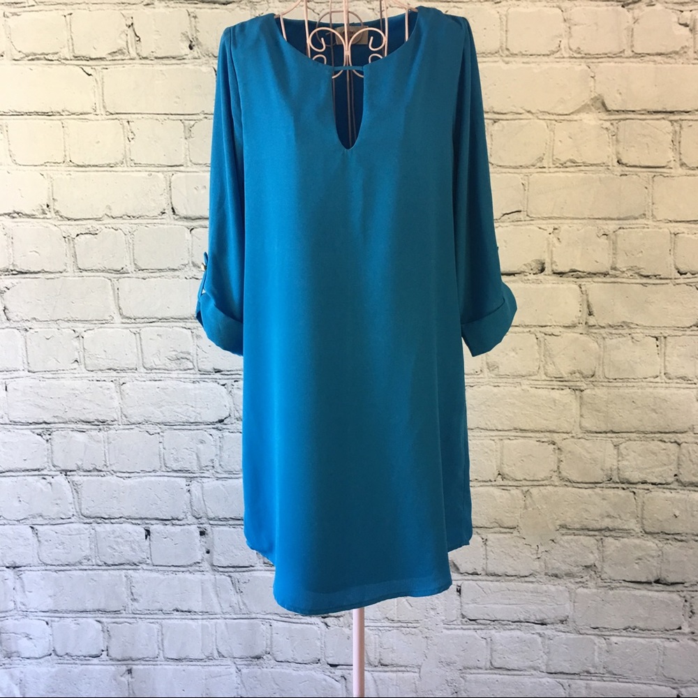 Everly Blue Size Small Dress