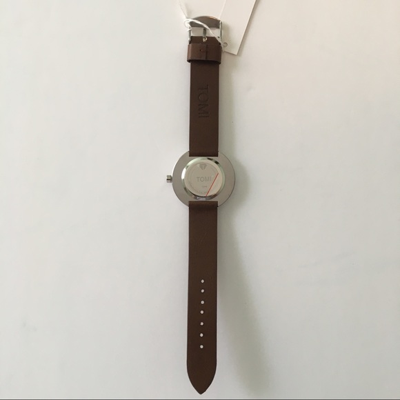 SALE! 🎉 HP! 🎉 Unisex Tomi Brown Leather Watch ⌚️ - Picture 6 of 7
