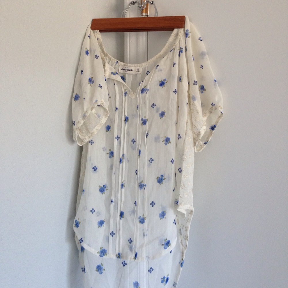 Abercrombie top
