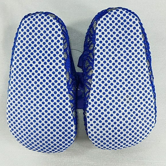 Silver and Blue Soft bottom infants shoes. Kids - Picture 4 of 4