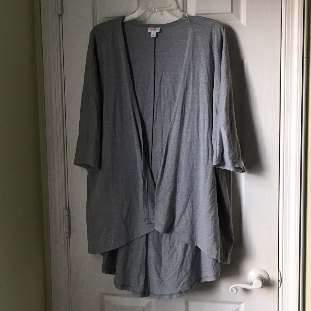 EUC M Heathered gray Lindsay