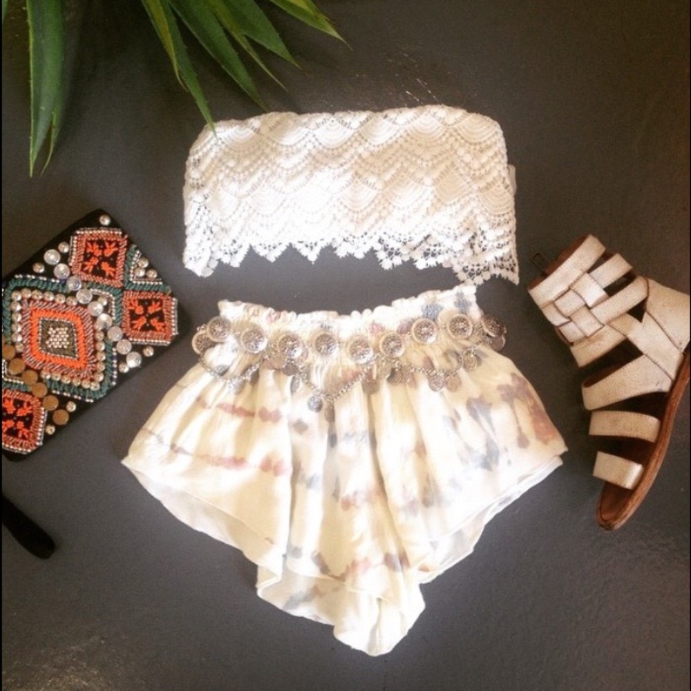 Blue Life Beach Bunny Shorts in Muse