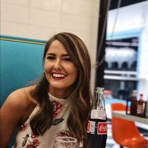 Meet your Posher, Edith