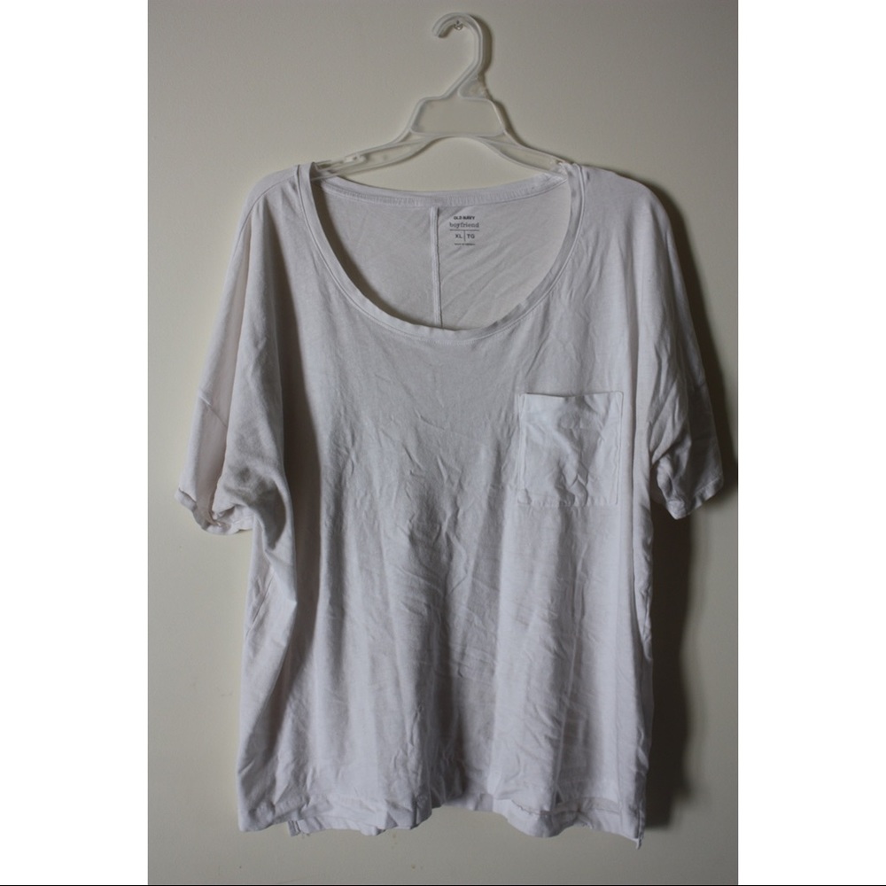 Plain white tee