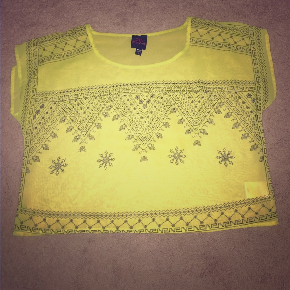 Bebe top size M