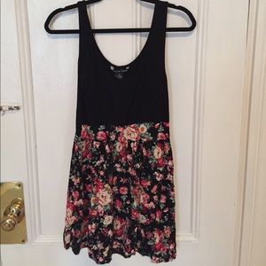 Floral Mini Dress ✨last call!