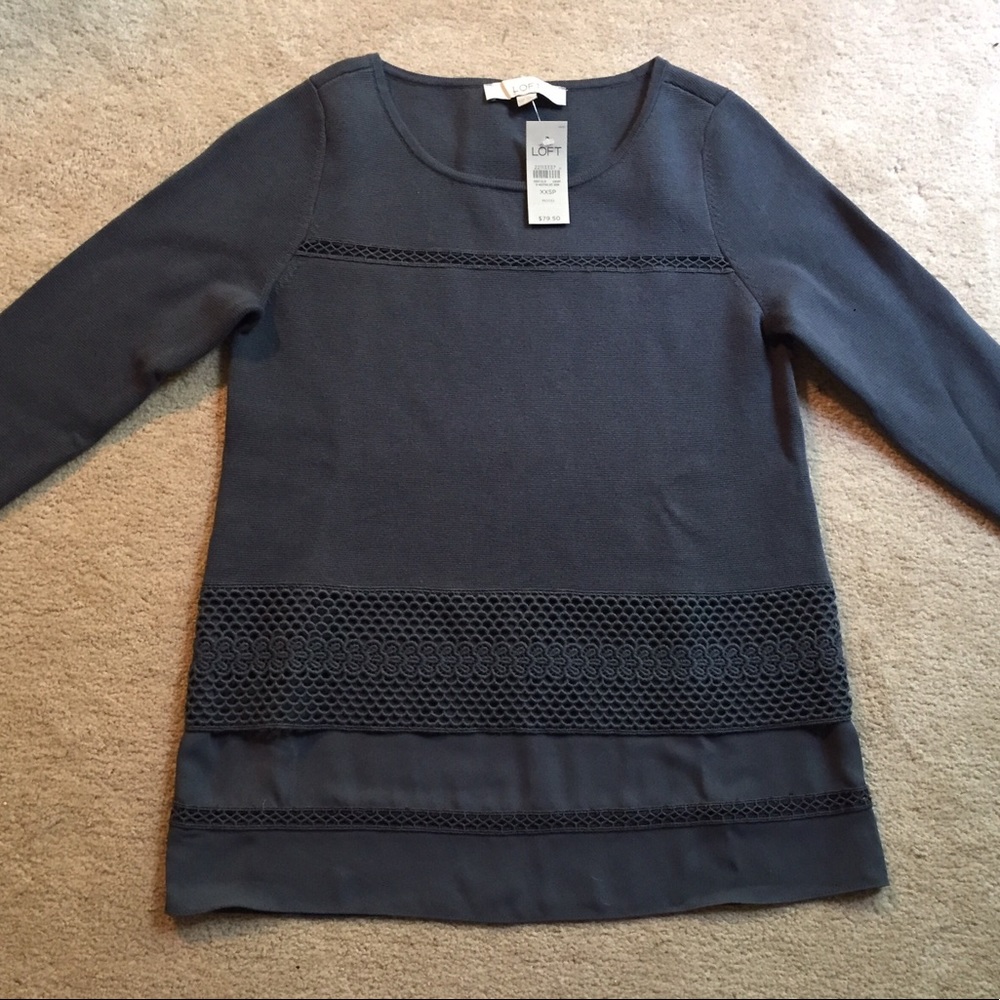 🔆Loft XXS navy top - NWT🔆
