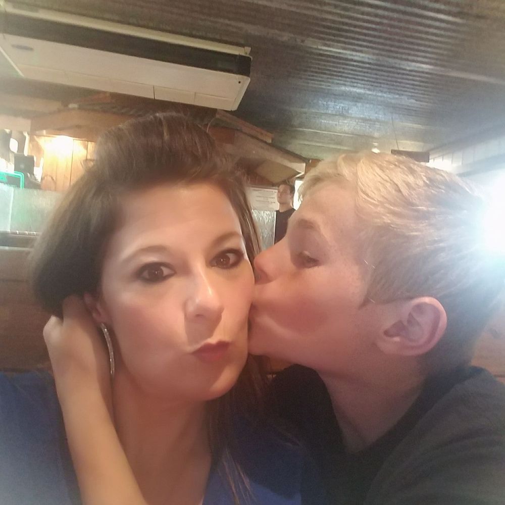 Meet your Posher, Angela