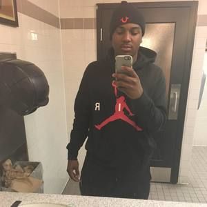 Meet your Posher, Jason