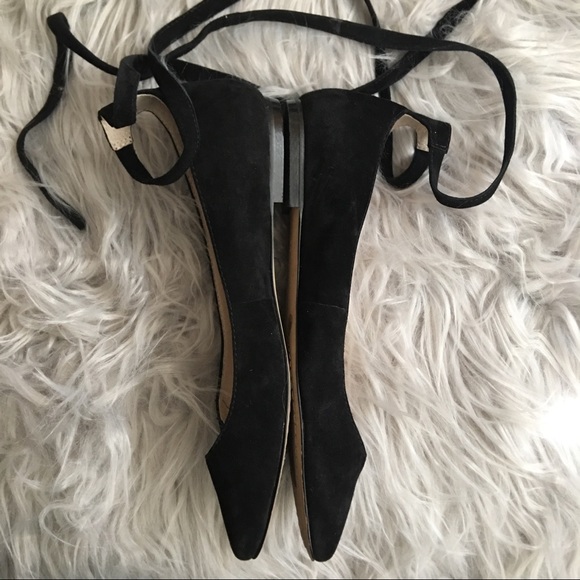 Vince Camuto Shoes - Vince Camuto Black Suede 'Bevian' Flats Vince Camuto Shoes - Vince Camuto Black Suede 'Bevian' Flats