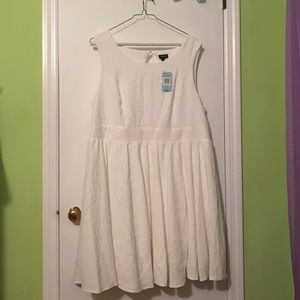 Torrid White Dress, NWT; Size 20